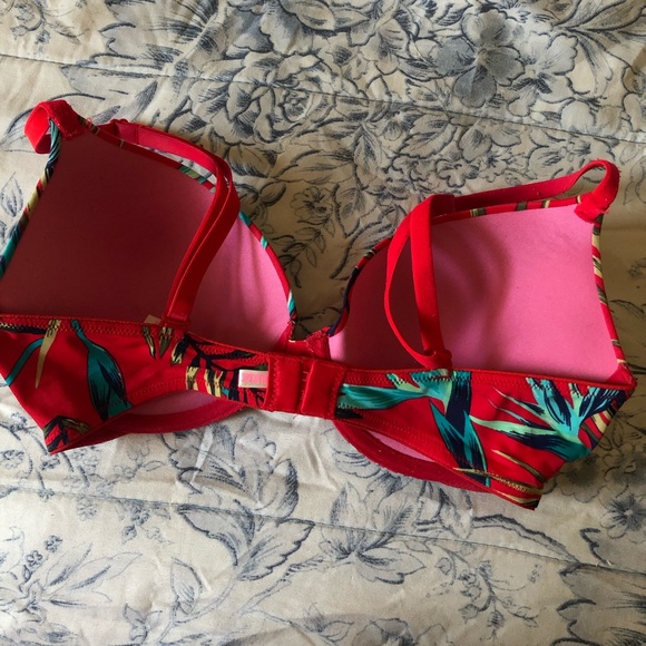 pushup bra from pink - Picture 2 of 2